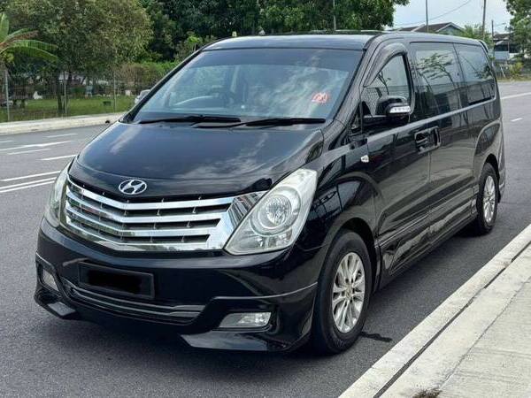 JohorBahruPrivateCar Hyundai Starex 1