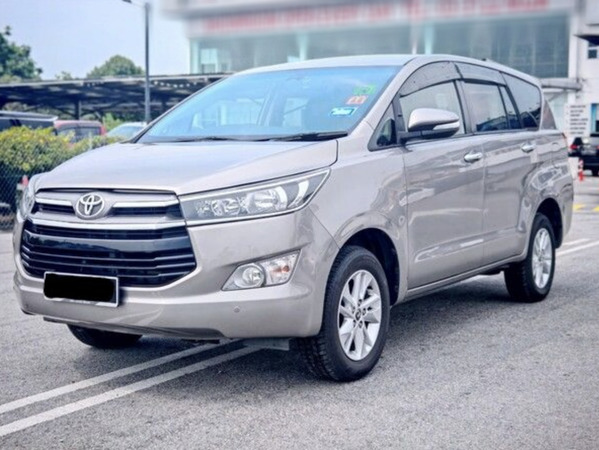 JohorBahruPrivateCar Toyota Innova 1
